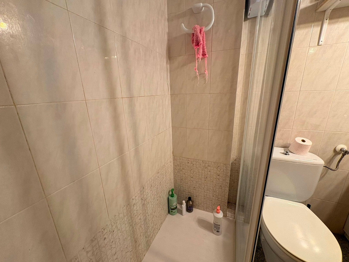 3 Bed Apartment for sale in Guardamar Del Segura Costa Blanca, Alicante, Spain