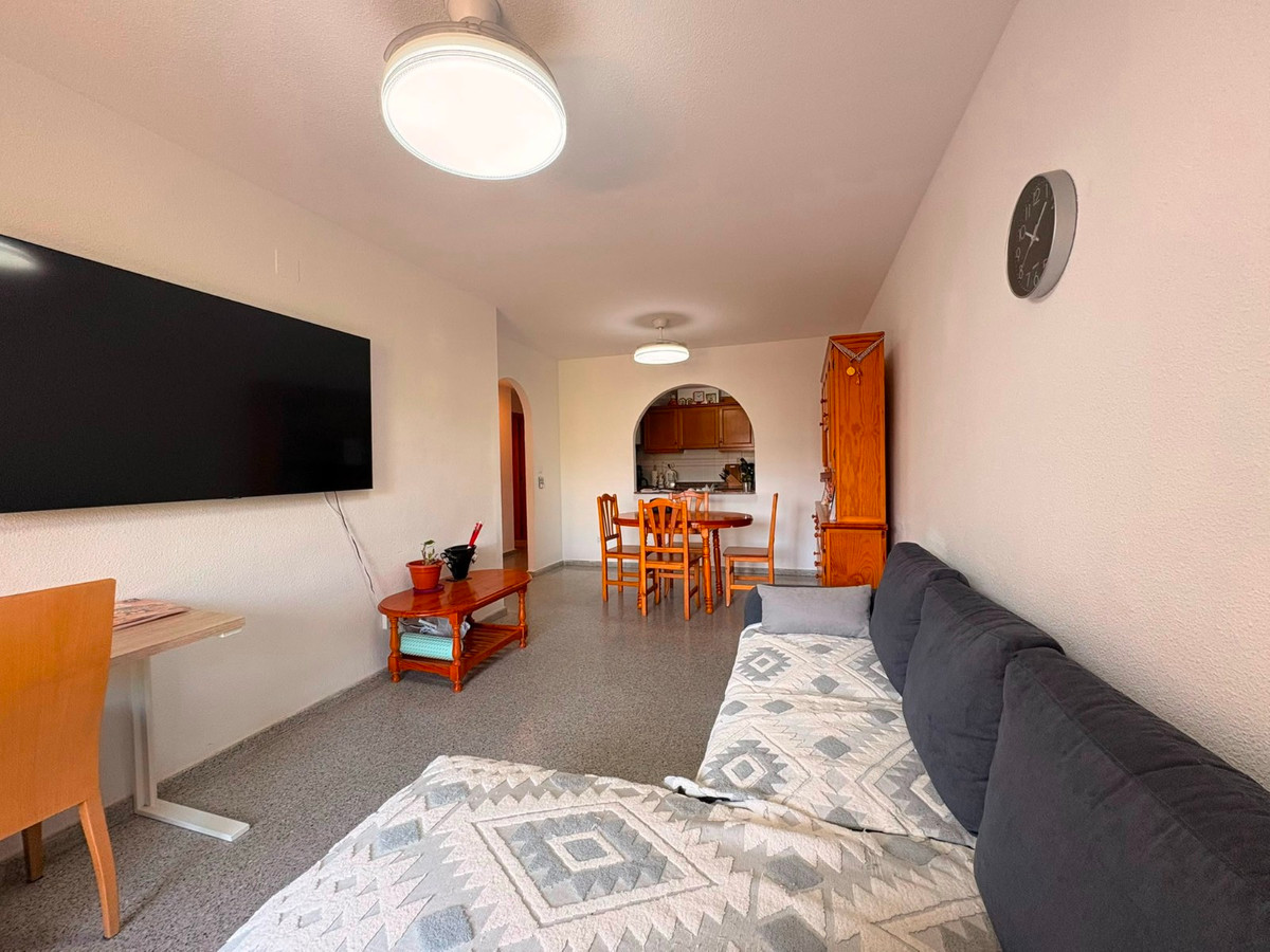 3 Bed Apartment for sale in Guardamar Del Segura Costa Blanca, Alicante, Spain