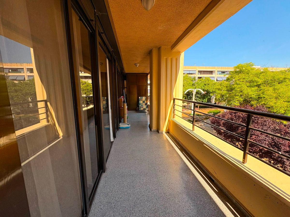 3 Bed Apartment for sale in Guardamar Del Segura Costa Blanca, Alicante, Spain