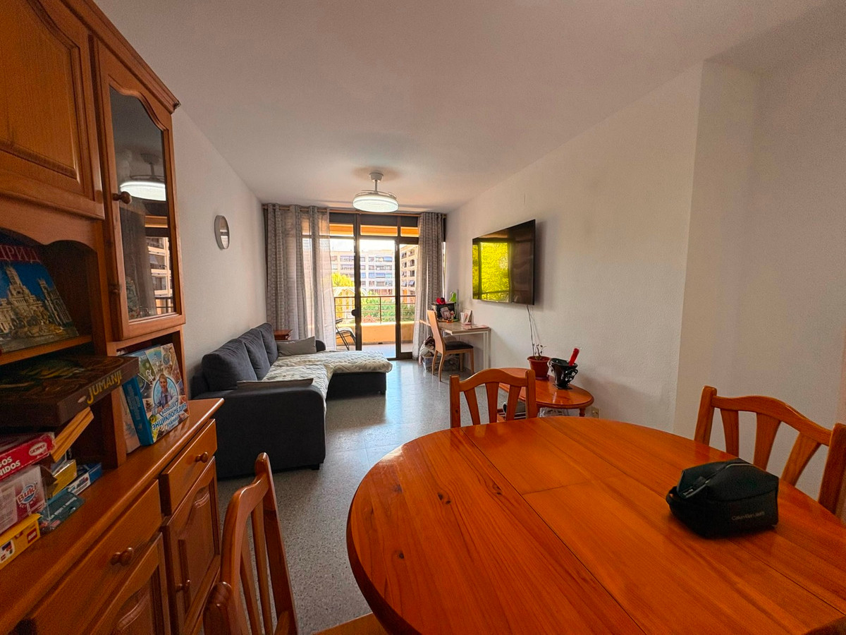 3 Bed Apartment for sale in Guardamar Del Segura Costa Blanca, Alicante, Spain