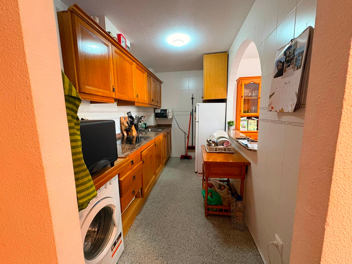 3 Bed Apartment for sale in Guardamar Del Segura Costa Blanca, Alicante, Spain