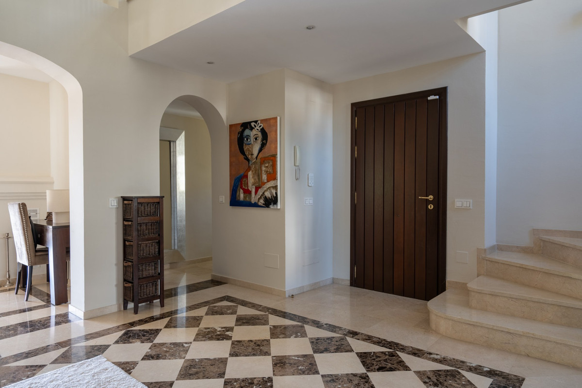 4 Bed Townhouse for sale in El Rosario Costa Del Sol, Málaga, Spain