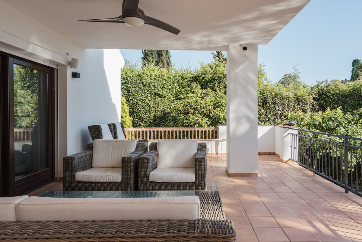 4 Bed Townhouse for sale in El Rosario Costa Del Sol, Málaga, Spain