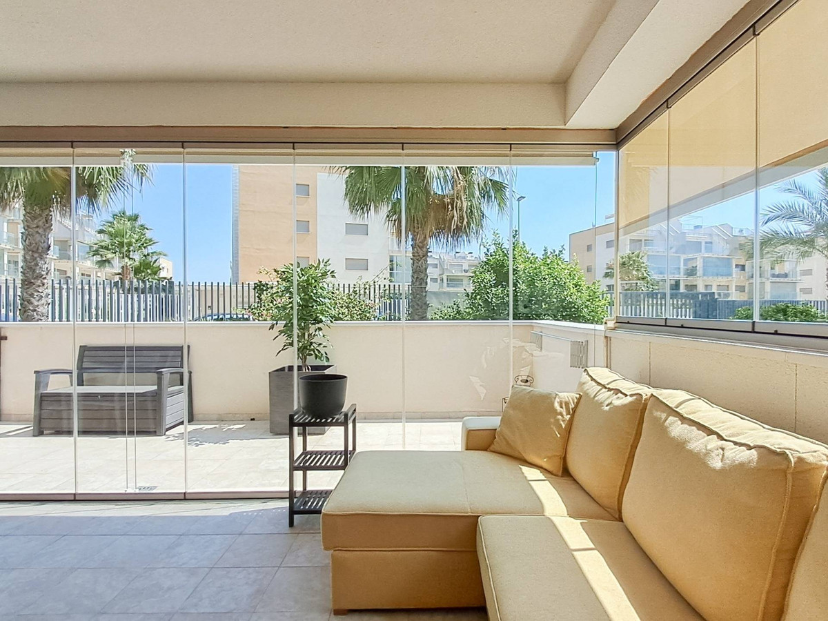 Se vende Apartamento Planta Baja de 3 dormitorios en Costa Blanca, Alicante, España