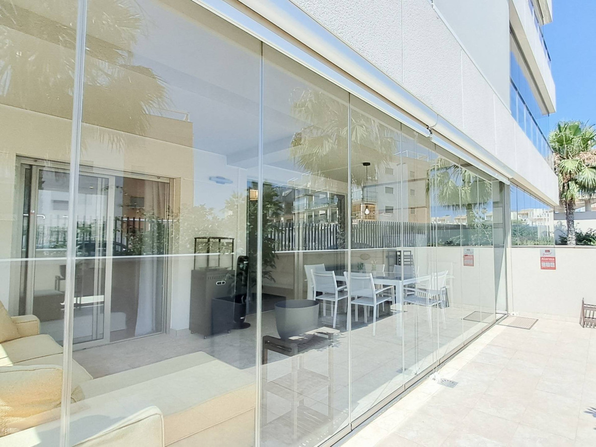 Se vende Apartamento Planta Baja de 3 dormitorios en Costa Blanca, Alicante, España