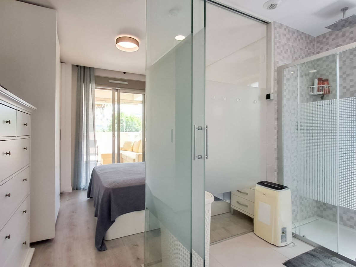 Se vende Apartamento Planta Baja de 3 dormitorios en Costa Blanca, Alicante, España