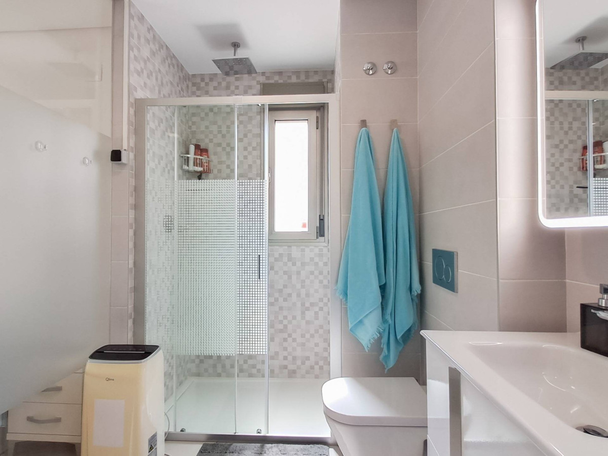 Se vende Apartamento Planta Baja de 3 dormitorios en Costa Blanca, Alicante, España