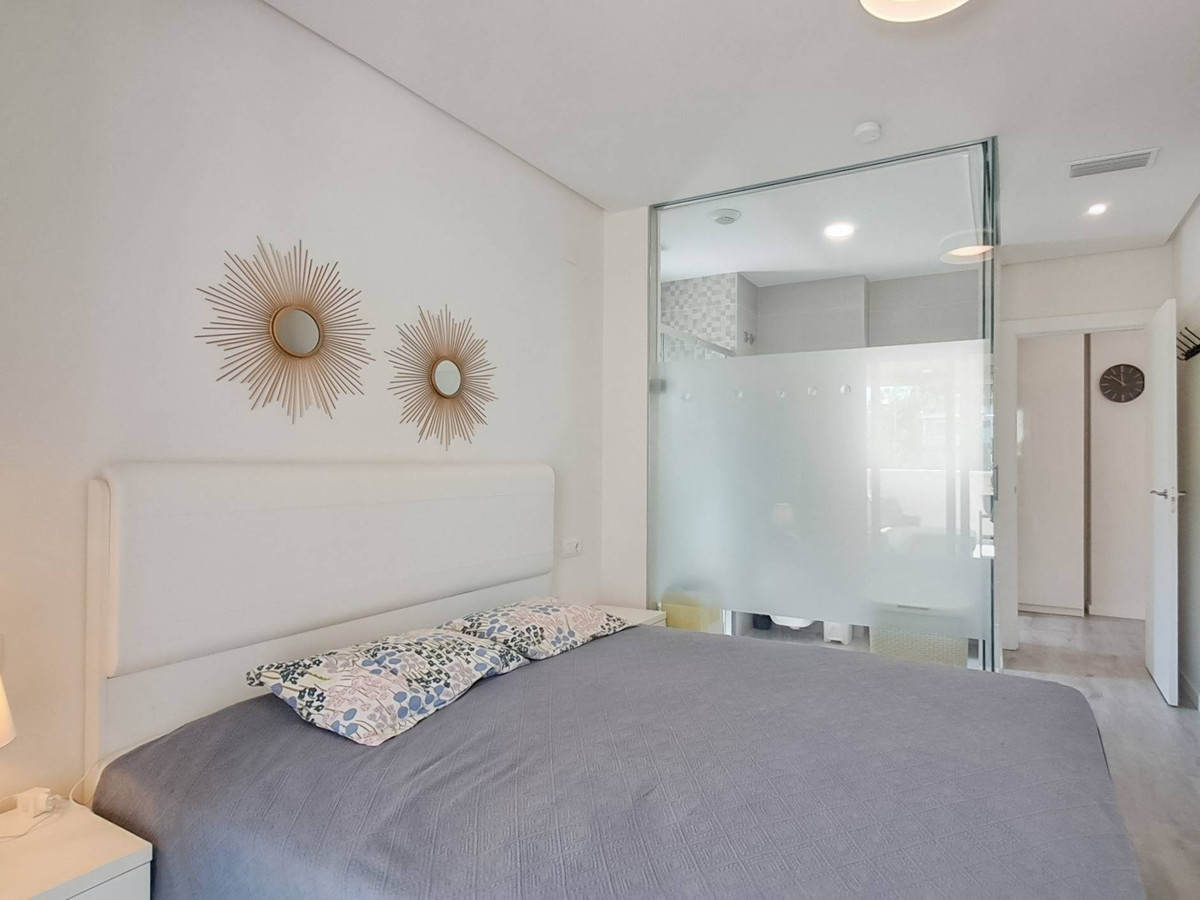 Se vende Apartamento Planta Baja de 3 dormitorios en Costa Blanca, Alicante, España