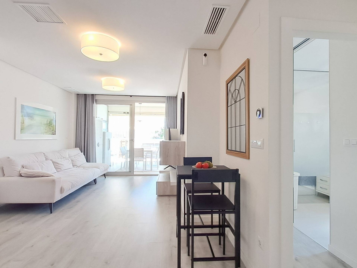 Se vende Apartamento Planta Baja de 3 dormitorios en Costa Blanca, Alicante, España