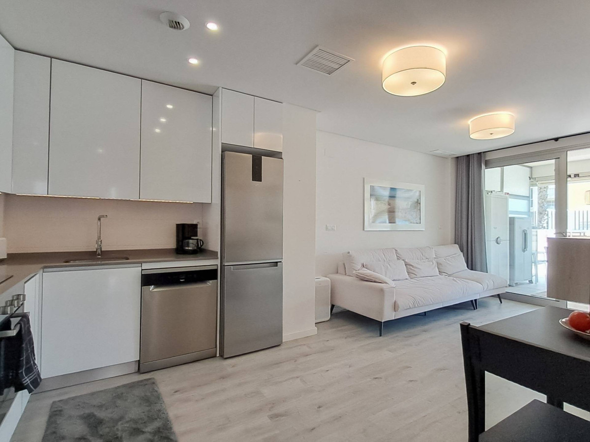 Se vende Apartamento Planta Baja de 3 dormitorios en Costa Blanca, Alicante, España