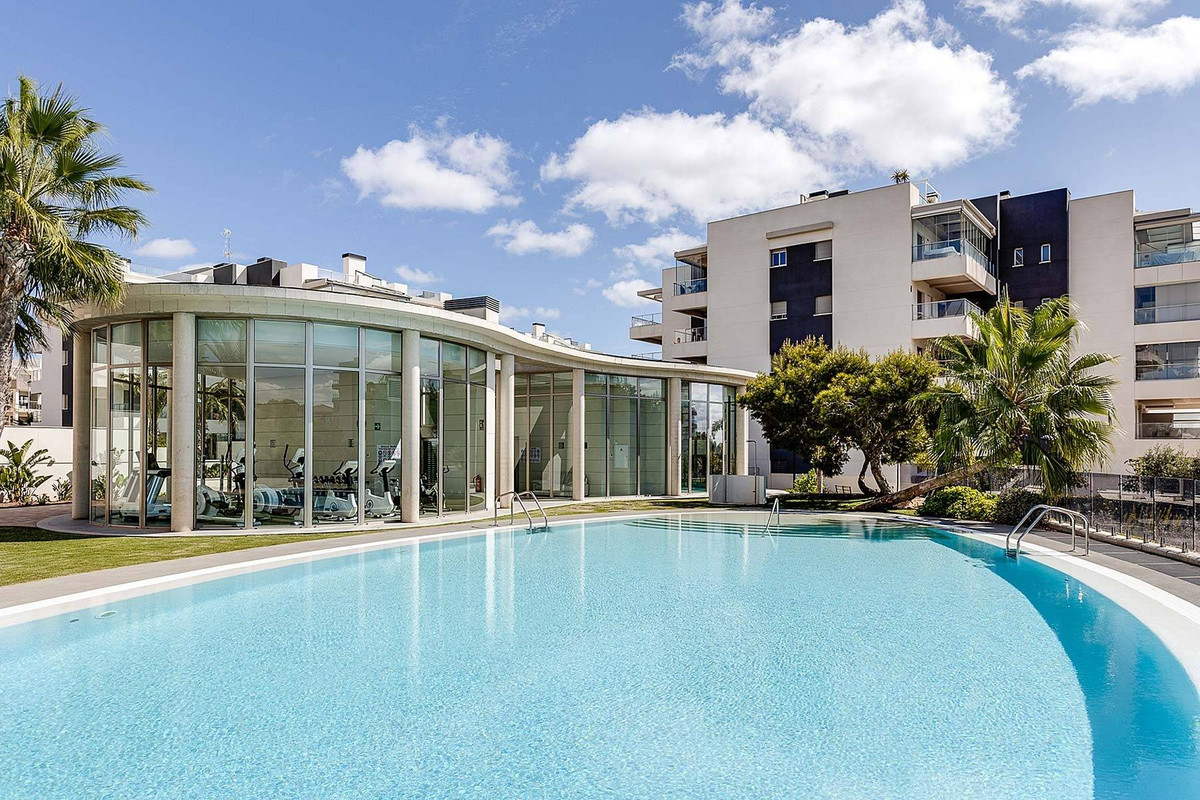 Se vende Apartamento Planta Baja de 3 dormitorios en Costa Blanca, Alicante, España