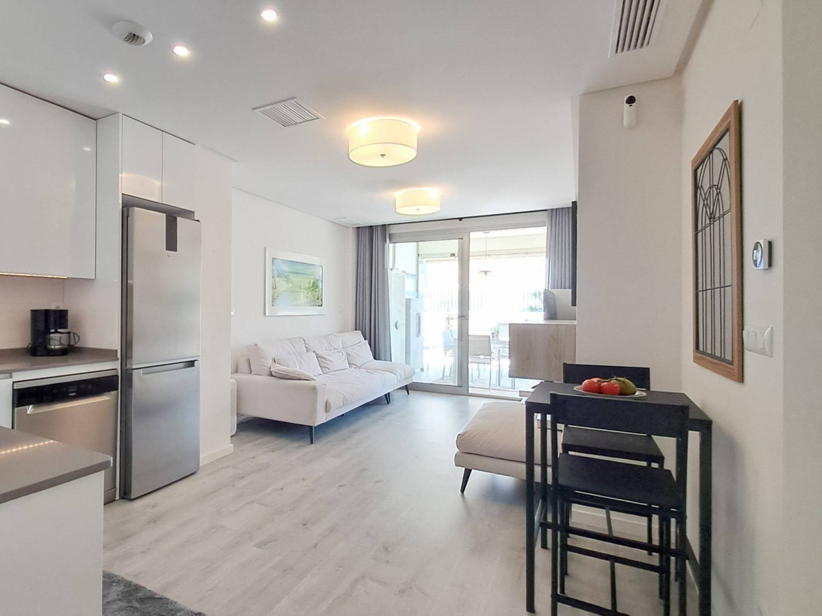 Se vende Apartamento Planta Baja de 3 dormitorios en Costa Blanca, Alicante, España