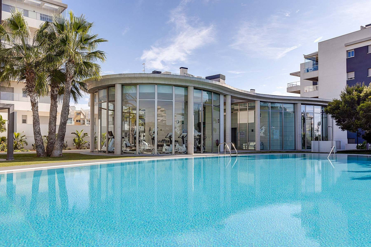 Se vende Apartamento Planta Baja de 3 dormitorios en Costa Blanca, Alicante, España