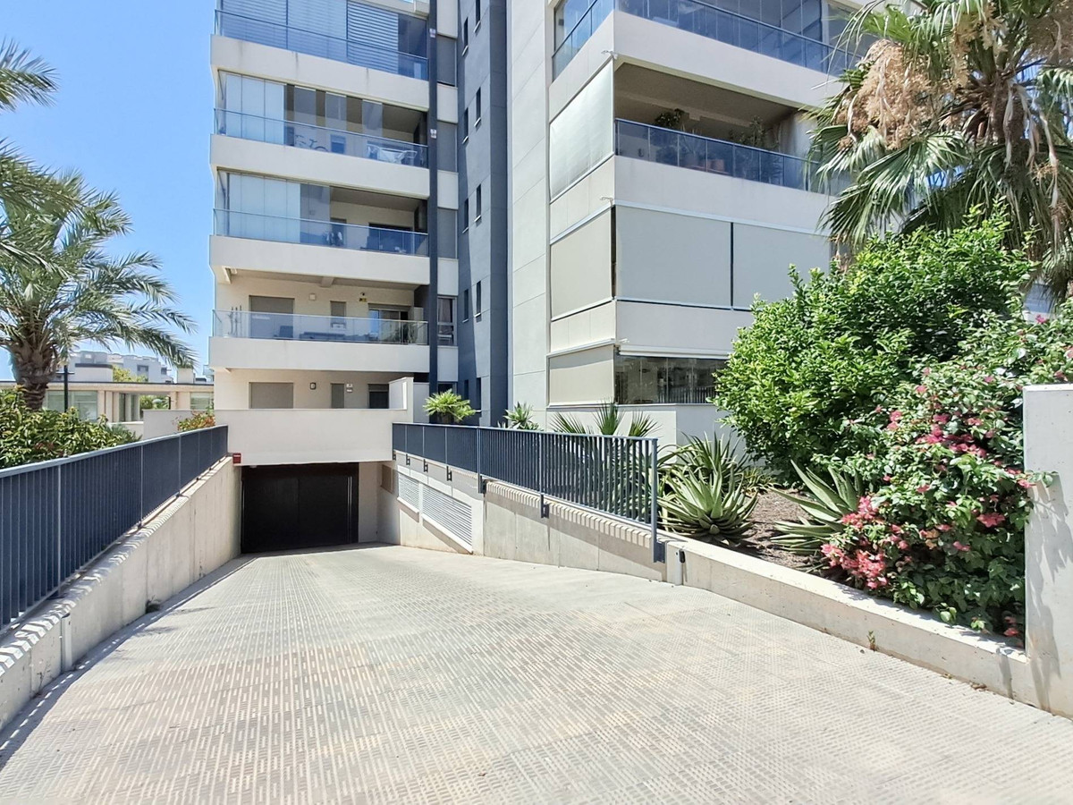 Se vende Apartamento Planta Baja de 3 dormitorios en Costa Blanca, Alicante, España