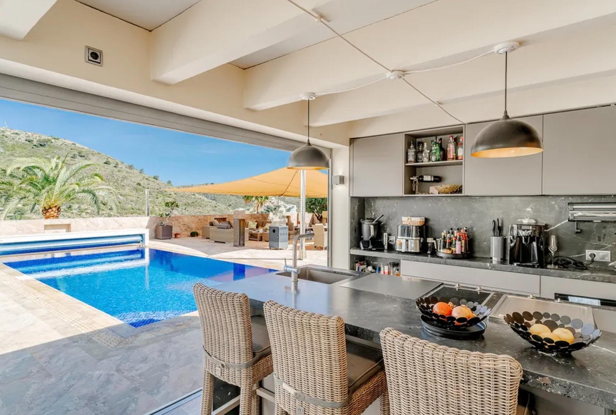 4 Bed Townhouse for sale in Moraira Costa Blanca, Alicante, Spain