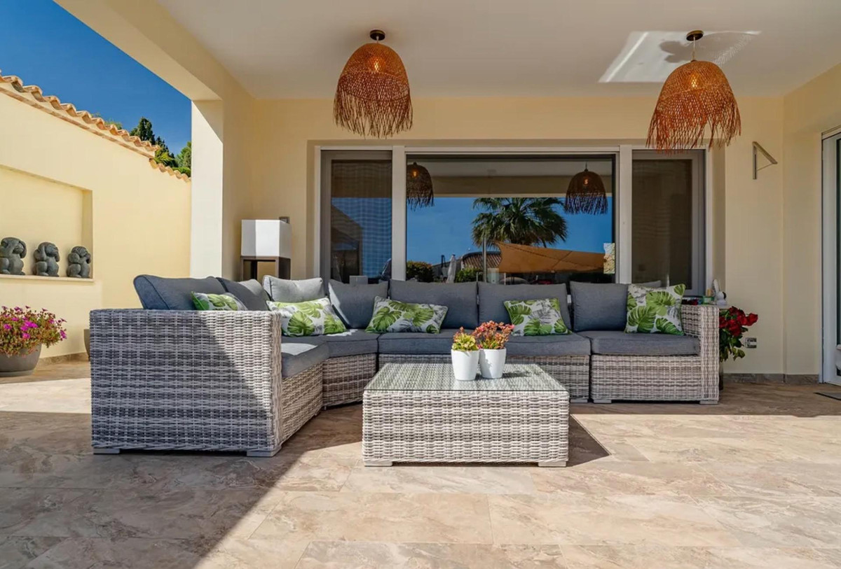 4 Bed Townhouse for sale in Moraira Costa Blanca, Alicante, Spain