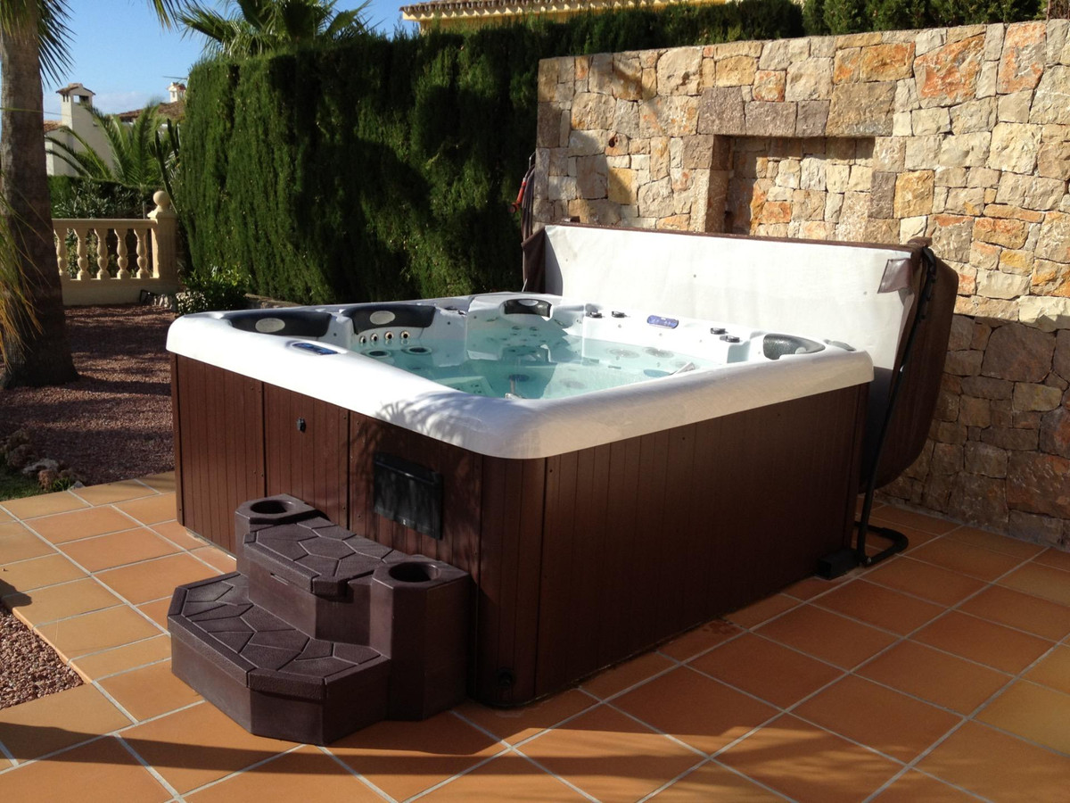 4 Bed Townhouse for sale in Moraira Costa Blanca, Alicante, Spain