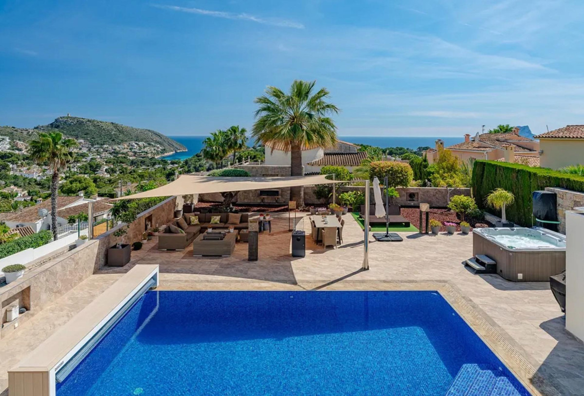 4 Bed Townhouse for sale in Moraira Costa Blanca, Alicante, Spain