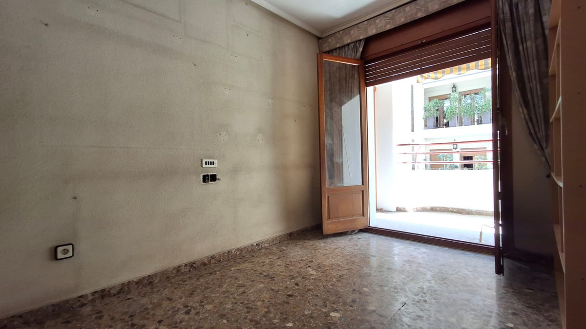 4 Bed Apartment for sale in Orihuela Costa Blanca, Alicante, Spain