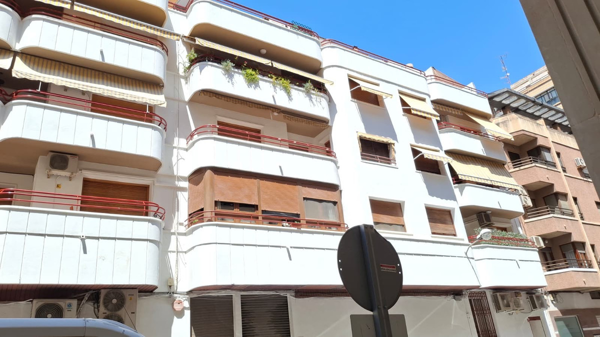 4 Bed Apartment for sale in Orihuela Costa Blanca, Alicante, Spain