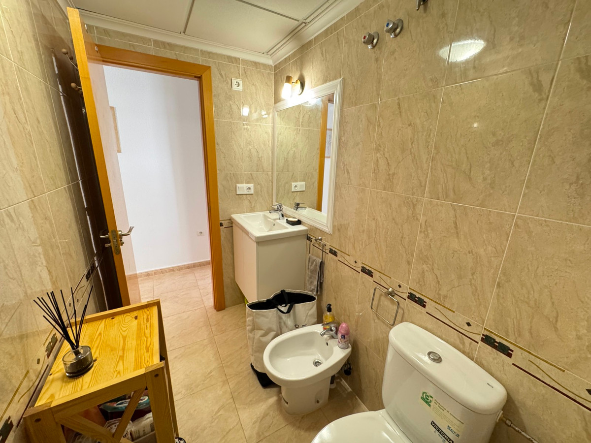 Se vende Apartamento Planta Baja de 2 dormitorios en Costa Blanca, Alicante, España