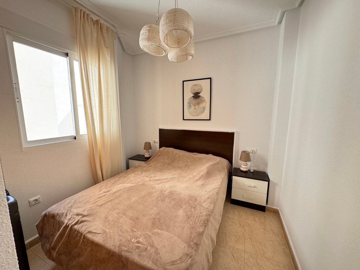 Se vende Apartamento Planta Baja de 2 dormitorios en Costa Blanca, Alicante, España
