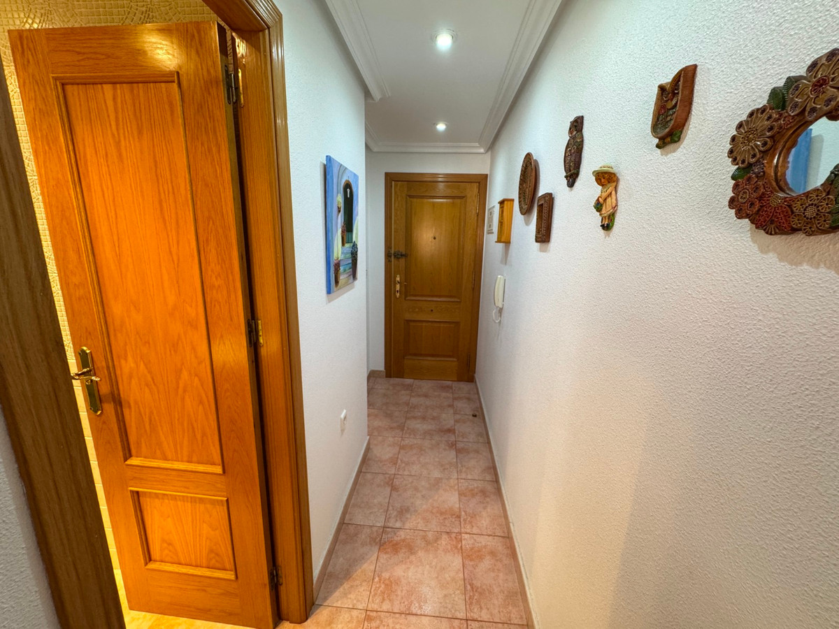 2 Bed Apartment for sale in Guardamar Del Segura Costa Blanca, Alicante, Spain
