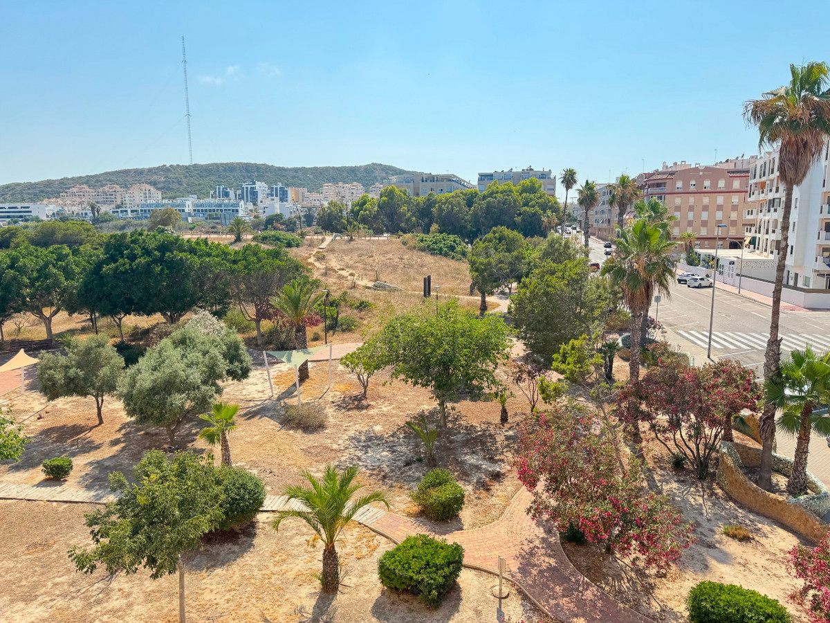 2 Bed Apartment for sale in Guardamar Del Segura Costa Blanca, Alicante, Spain
