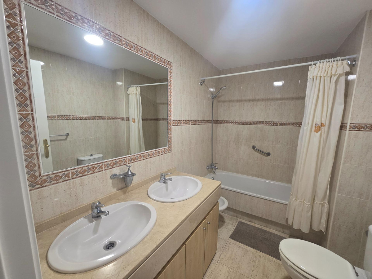 3 Bed Apartment for sale in Torrequebrada Costa Del Sol, Málaga, Spain