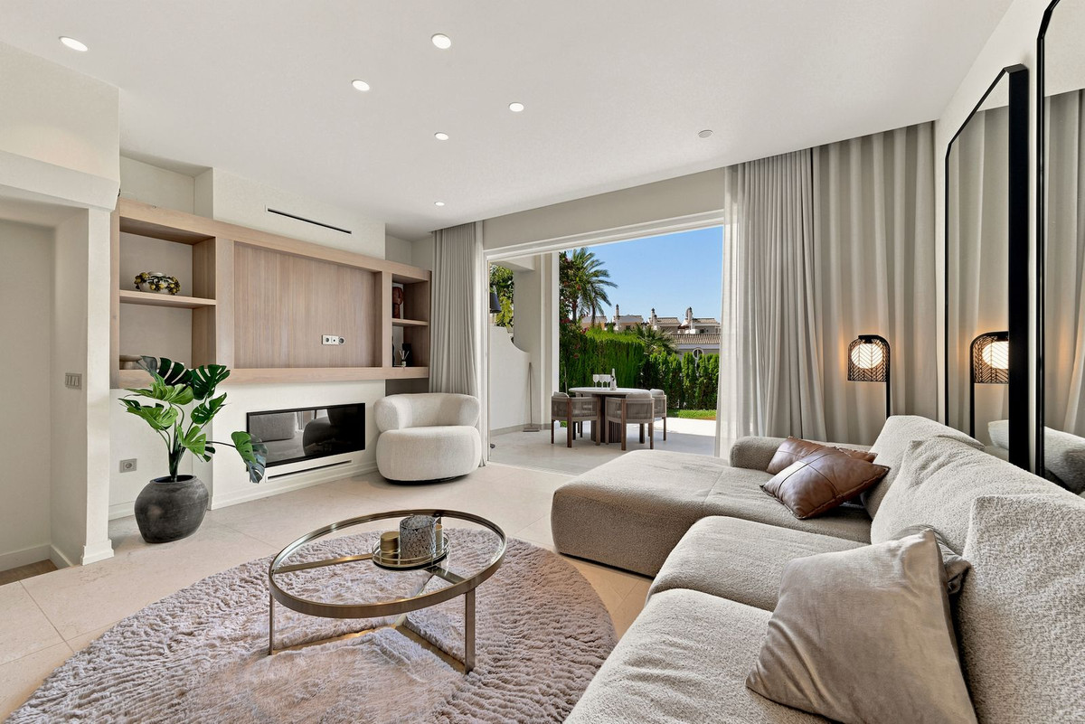 Se vende Adosada de 3 dormitorios en Costa Del Sol, Málaga, España