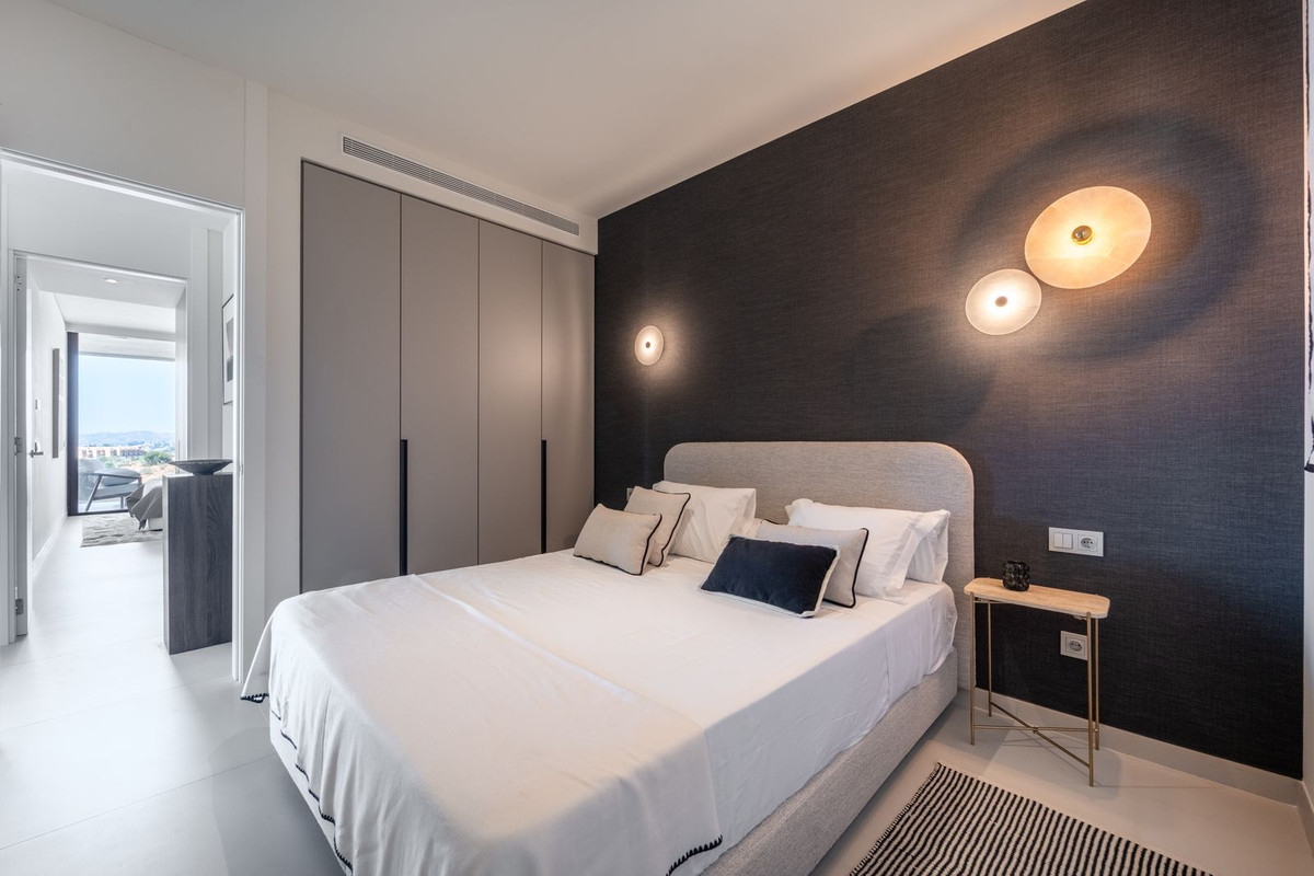 2 Bed Apartment for sale in Fuengirola Costa Del Sol, Málaga, Spain
