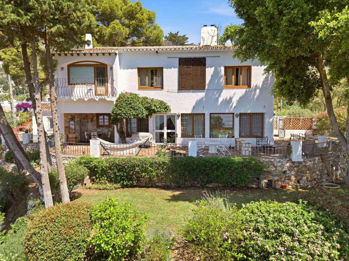 4 Bed Townhouse for sale in Mijas Costa Del Sol, Málaga, Spain