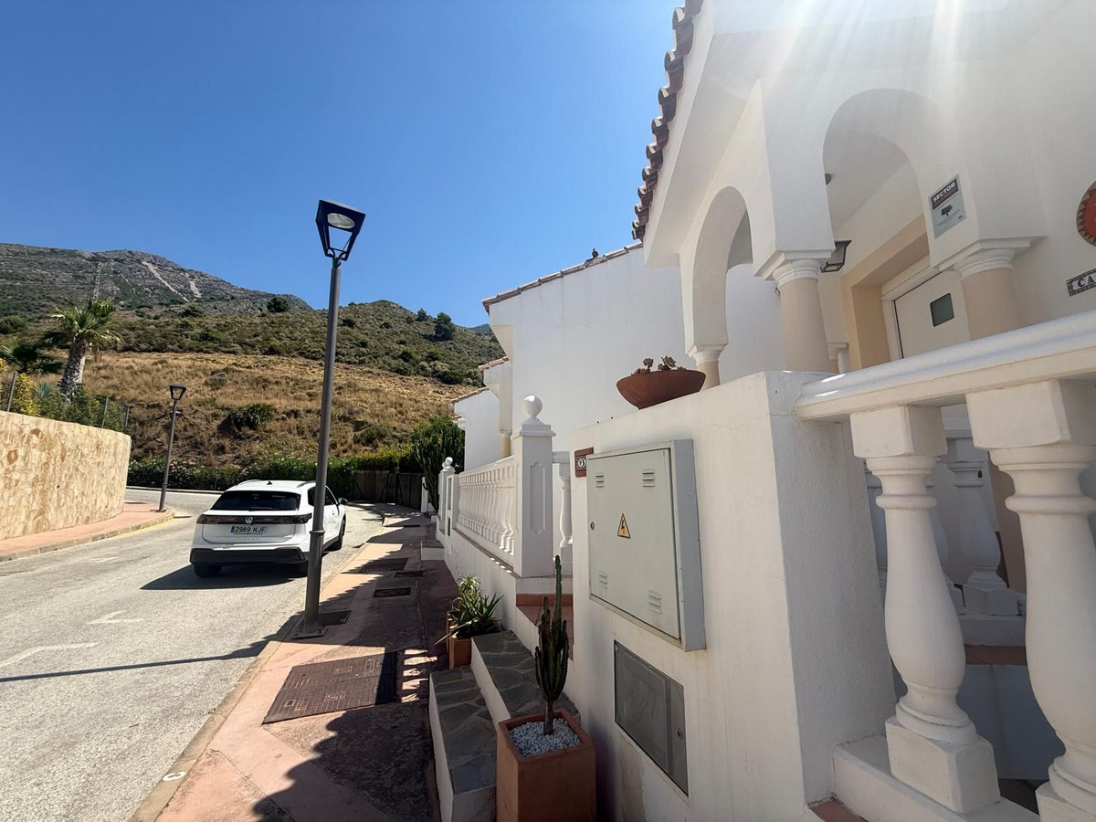 2 Bed Townhouse for sale in Valtocado Costa Del Sol, Málaga, Spain