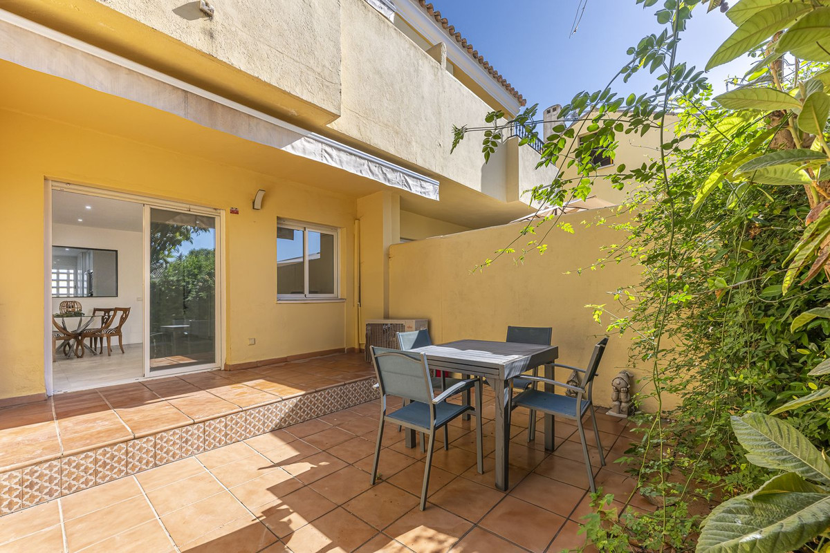 Se vende Adosada de 3 dormitorios en Costa Del Sol, Málaga, España