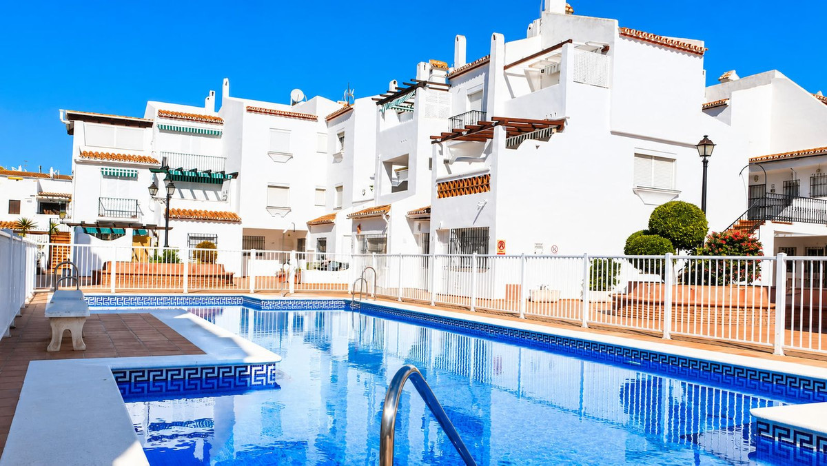 Se vende Apartamento Planta Baja de 2 dormitorios en Costa Del Sol, Málaga, España
