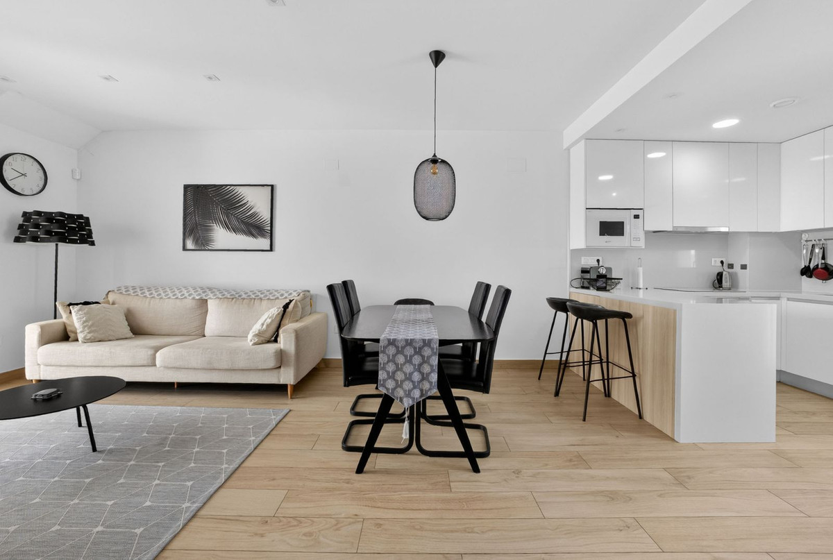 2 Bed Apartment for sale in Los Balcones Costa Blanca, Alicante, Spain