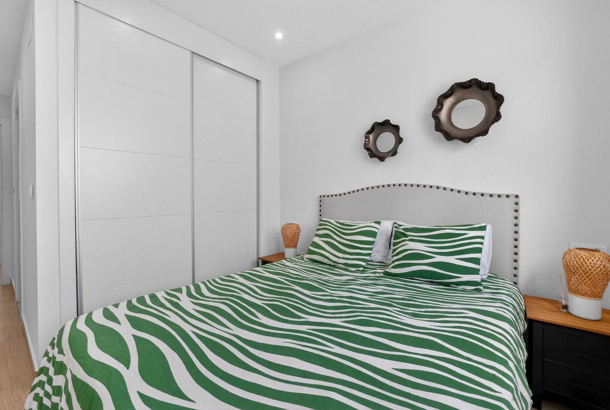 2 Bed Apartment for sale in Los Balcones Costa Blanca, Alicante, Spain