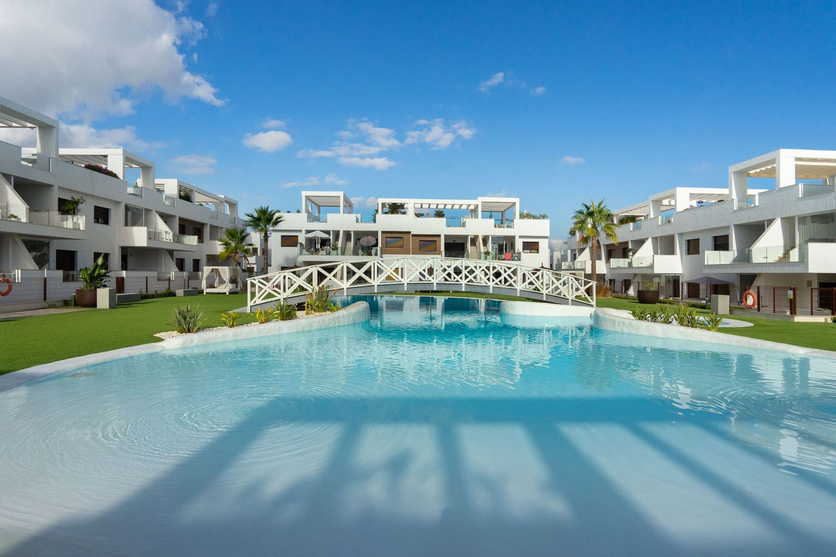 2 Bed Apartment for sale in Los Balcones Costa Blanca, Alicante, Spain