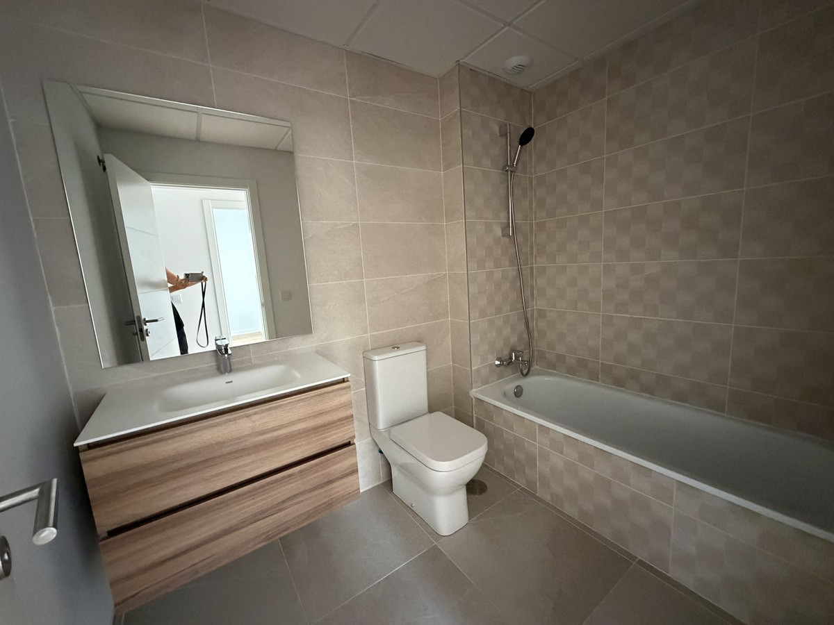 3 Bed Apartment for sale in Estepona Costa Del Sol, Málaga, Spain