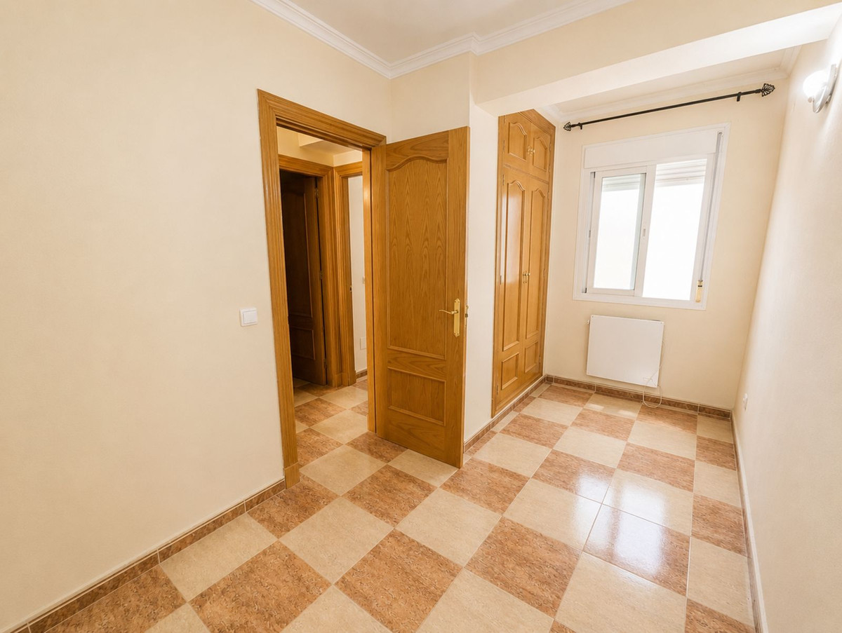 2 Bed Apartment for sale in Los Boliches Costa Del Sol, Málaga, Spain