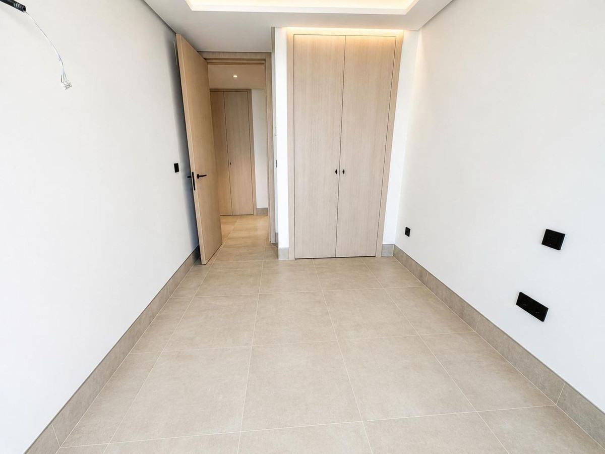 4 Bed Apartment for sale in Málaga Costa Del Sol, Málaga, Spain