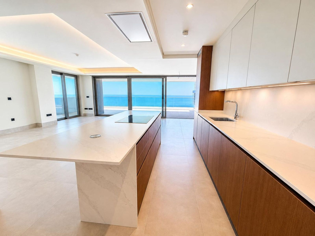4 Bed Apartment for sale in Málaga Costa Del Sol, Málaga, Spain