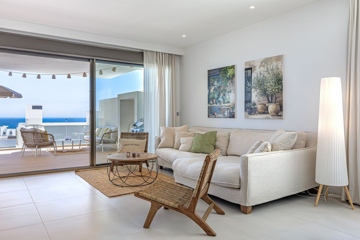 Se vende Apartamento Planta Media de 3 dormitorios en Costa Del Sol, Málaga, España