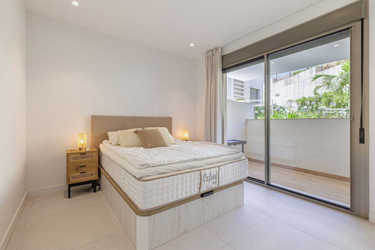 Se vende Apartamento Planta Media de 3 dormitorios en Costa Del Sol, Málaga, España