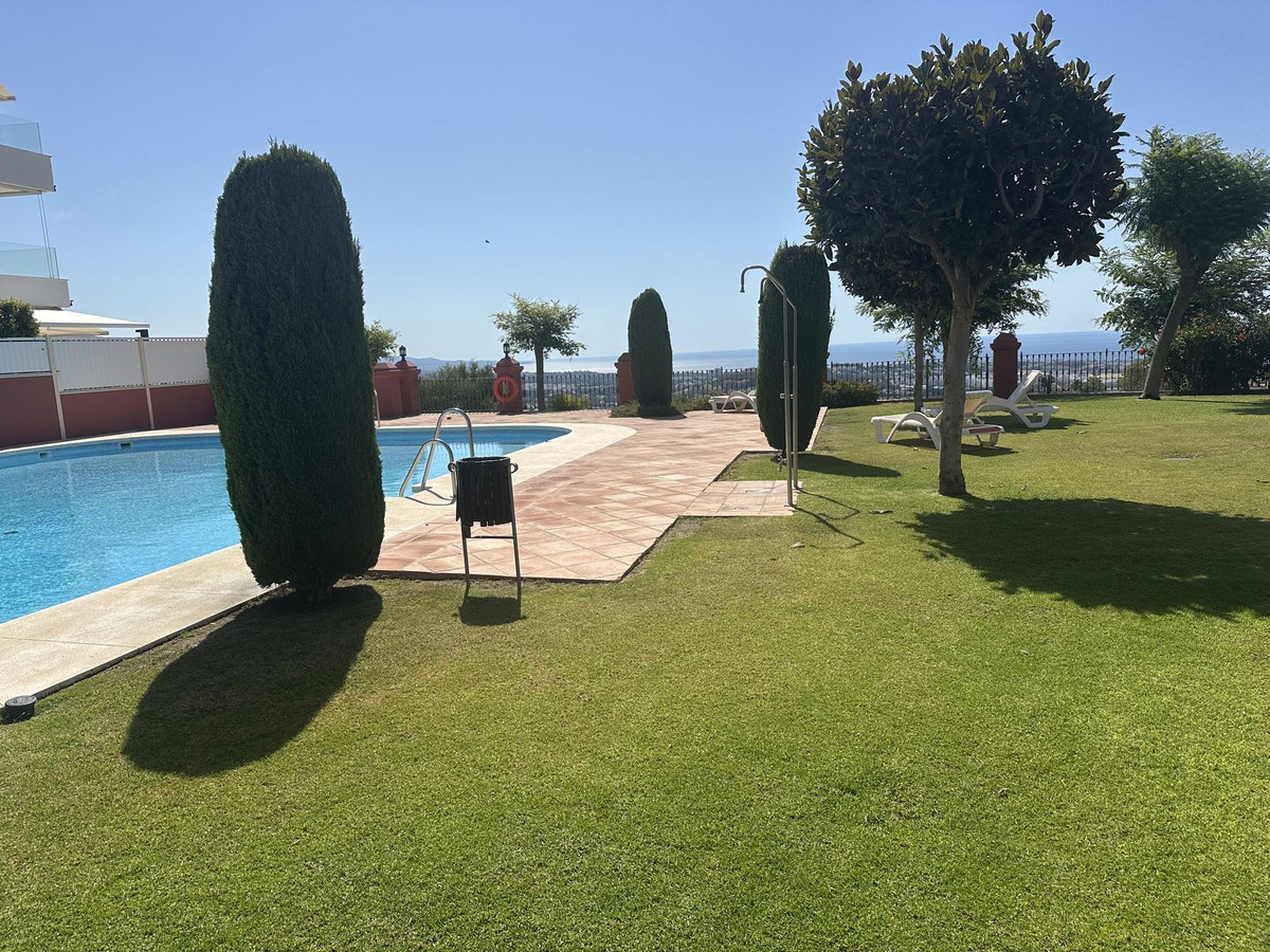 3 Bed Apartment for sale in Monte Halcones Costa Del Sol, Málaga, Spain