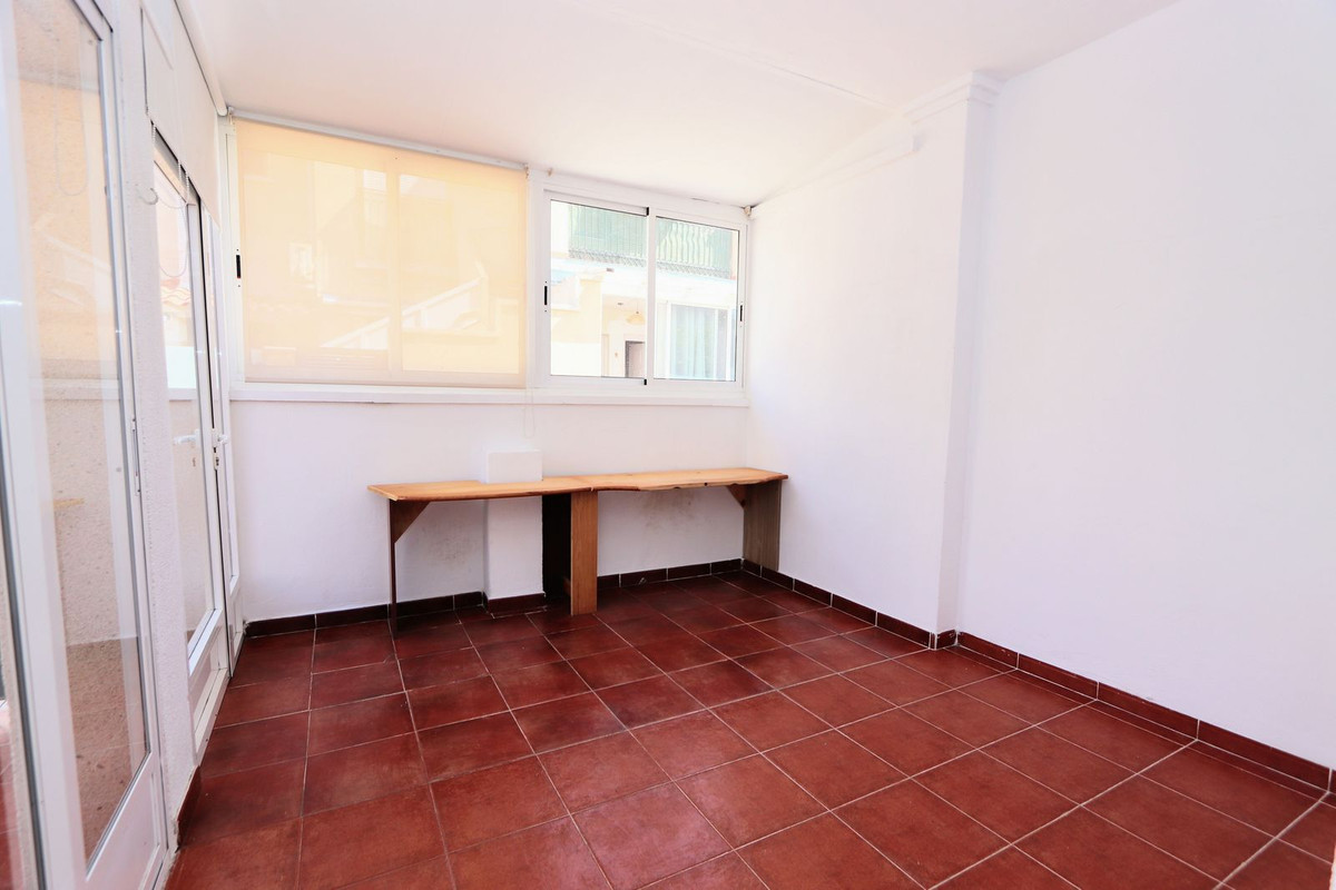 Se vende Apartamento Planta Baja de 2 dormitorios en Costa Blanca, Alicante, España