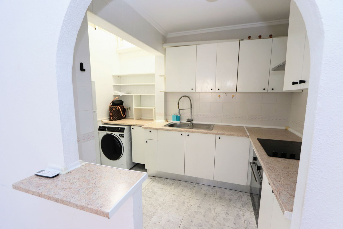 Se vende Apartamento Planta Baja de 2 dormitorios en Costa Blanca, Alicante, España
