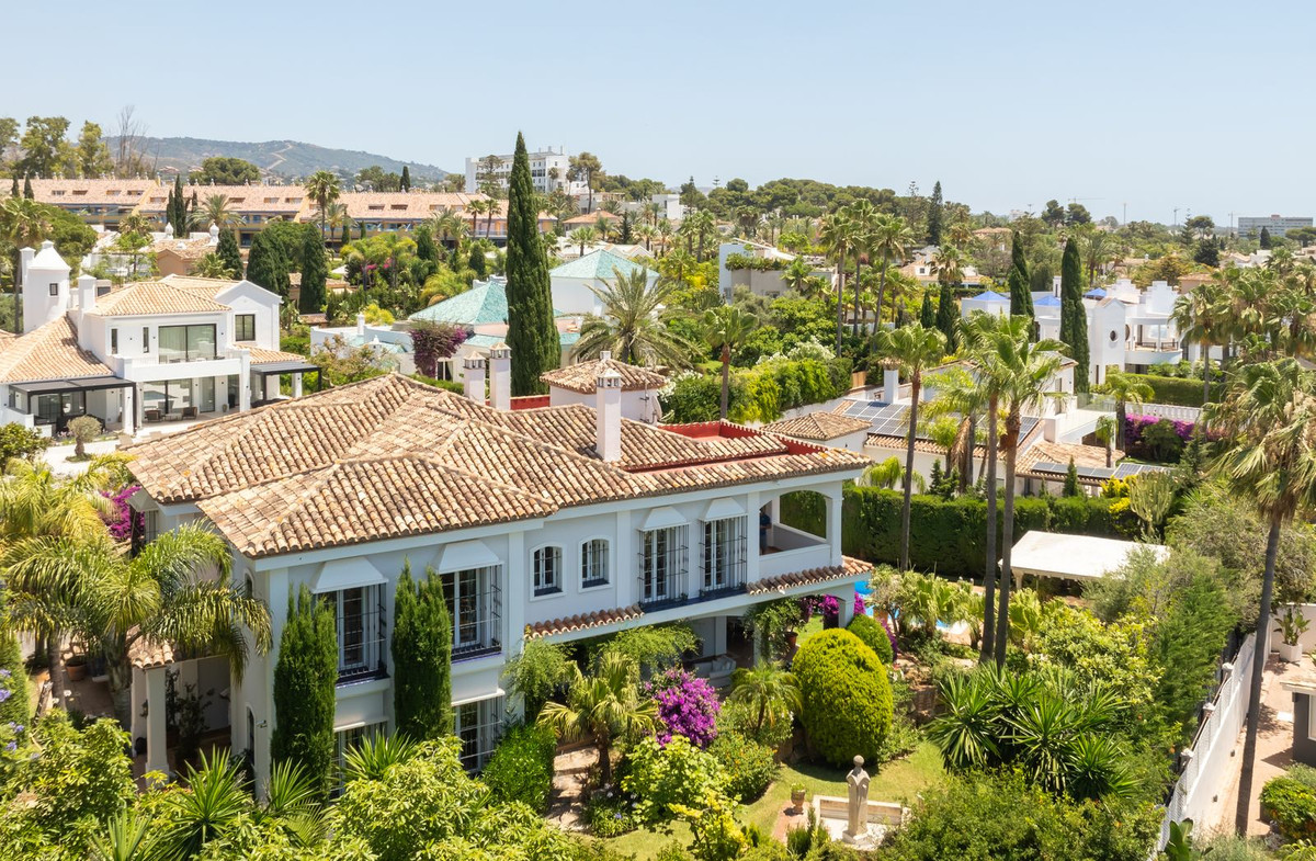 5 Bed Townhouse for sale in Bahía De Marbella Costa Del Sol, Málaga, Spain