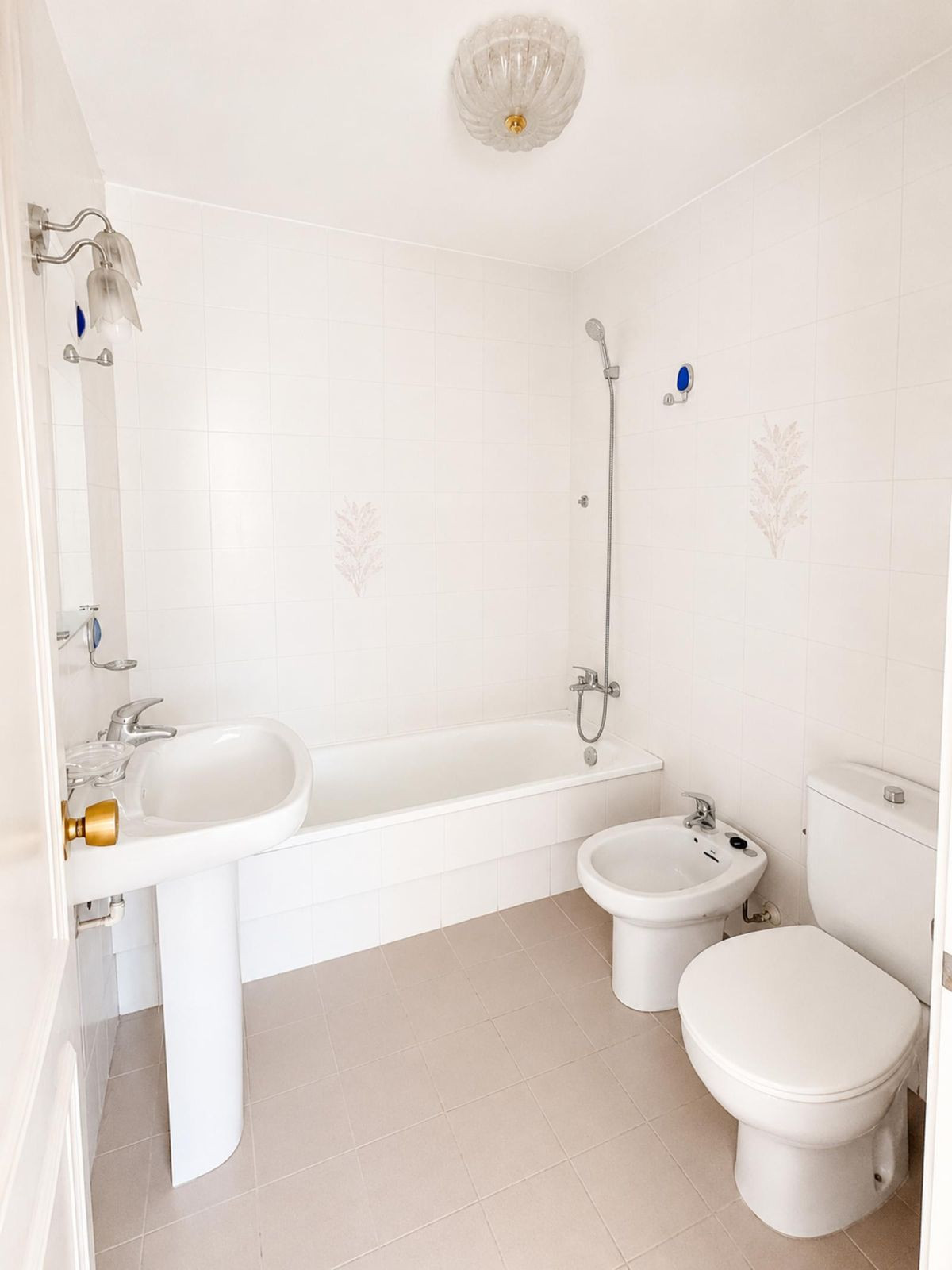 3 Bed Apartment for sale in Fuengirola Costa Del Sol, Málaga, Spain