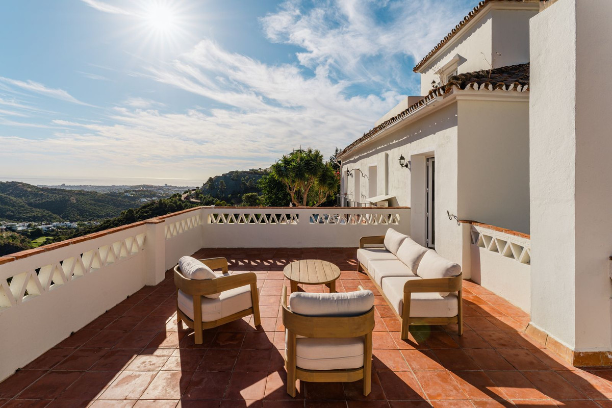 Se vende Villa - Chalet de 6 dormitorios en Costa Del Sol, Málaga, España